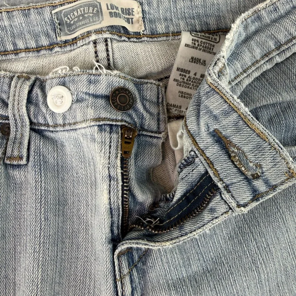 Levis please note